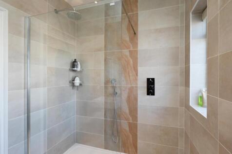 Dora Rd 131 - Main shower detail.jpg