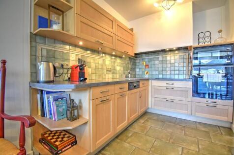 Property Image 5