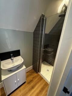 IMG-20250522-WA00...