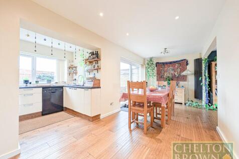 Living Dining Space