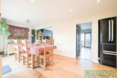 Living Dining Space