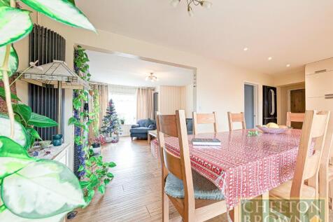 Living Dining Space