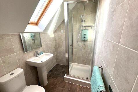 Master En-Suite
