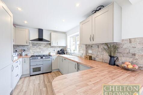 Kitchen &amp; Diner