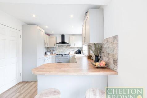 Kitchen &amp; Diner