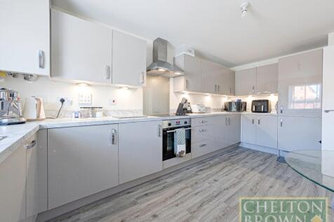 Kitchen &amp; Diner