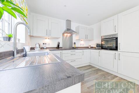 Kitchen &amp; Diner