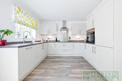 Kitchen &amp; Diner