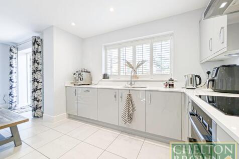 Kitchen &amp; Diner