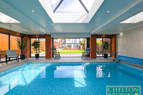 Pool House