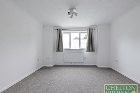 Living &amp; Dining Room