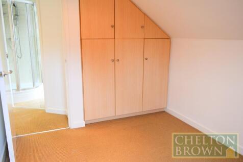 Ff - Bedroom