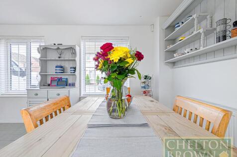 Kitchen &amp; Diner
