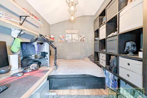 Study/Bedroom 5