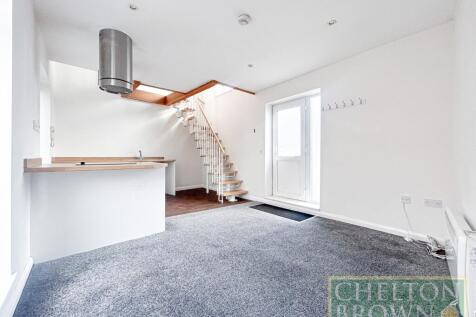Kitchen/Living Area