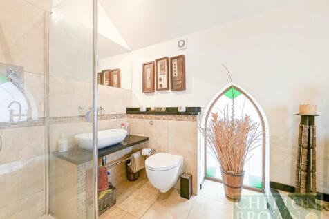 En-Suite 1