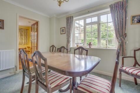 51 Inkerman Drive, HP15 7JJ-10.jpg