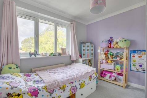 41 Columbine Road, HP15 6BS-4.jpg