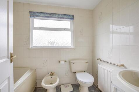 8 Wycombe Road, HP15 6RY-1.jpg