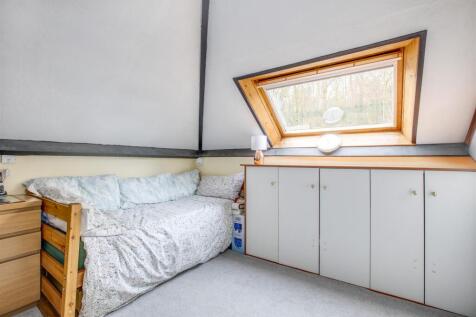 15 Eastern Dene, HP15 7BT-1.jpg