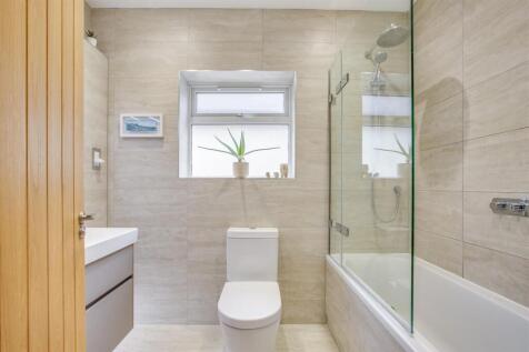 98 Windmill Lane, HP15 6AU-16.jpg