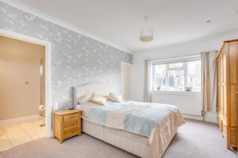 98 Windmill Lane, HP15 6AU-5.jpg