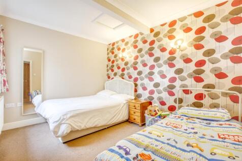 98 Windmill Lane, HP15 6AU-2.jpg