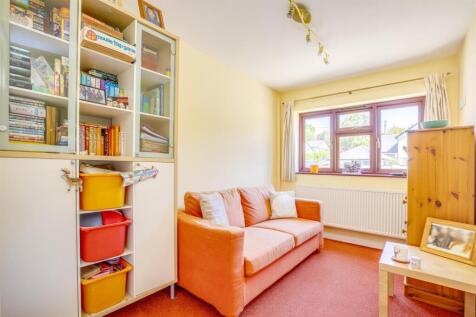 39 Eastern Dene, HP15 7BS-9.jpg