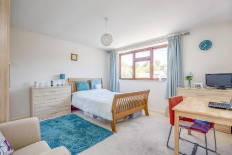 39 Eastern Dene, HP15 7BS-1.jpg
