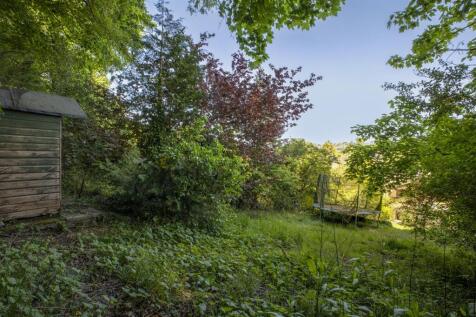 39 Eastern Dene, HP15 7BS-14.jpg
