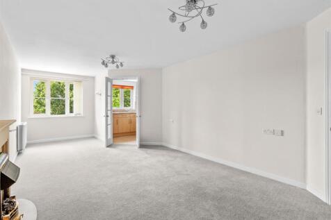 18 Hughenden Court, Penn Road, HP15 7BD-2.jpg