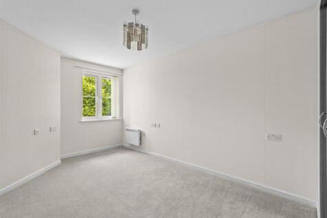 18 Hughenden Court, Penn Road, HP15 7BD-7.jpg