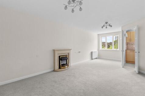 18 Hughenden Court, Penn Road, HP15 7BD-1.jpg