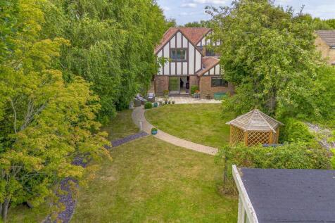 thumbnail_31 Beech Tree Road, HP15 6UR Drone-2.jpg