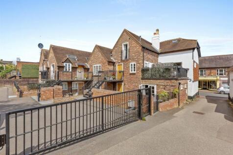 GATED REAR ACCESS
