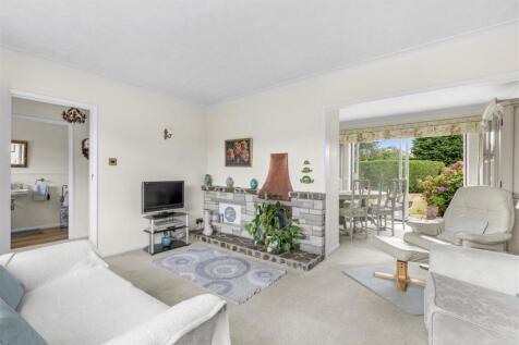 Karibu, Missenden Road, HP15 6DN-5.jpg