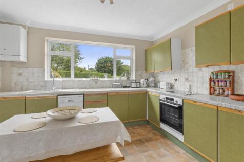 Karibu, Missenden Road, HP15 6DN-8.jpg