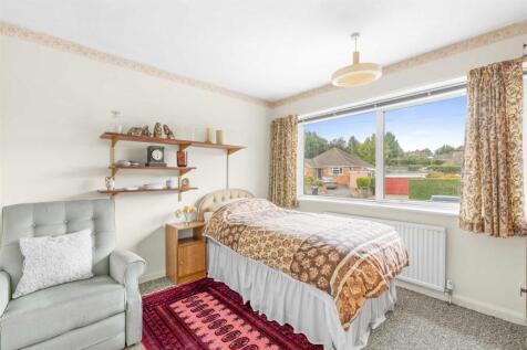 5 Southfield Drive, HP15 6NP (LOW RES)-1.jpg