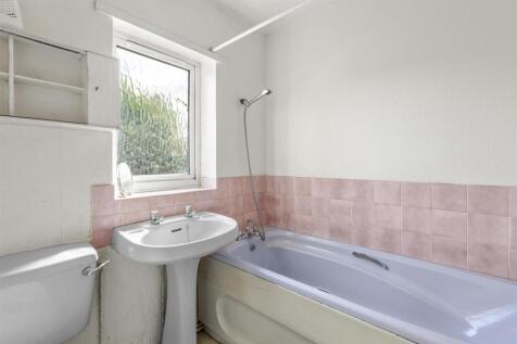 2 Ridings Cottages, Earl Howe Rd, HP15 6QQ-4.jpg