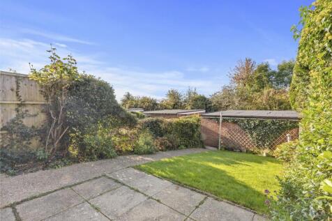25 Cowslip Road, HP15 6BJ-9.jpg