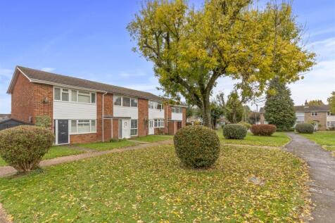 25 Ashtree Walk, HP15 7TG-13.jpg