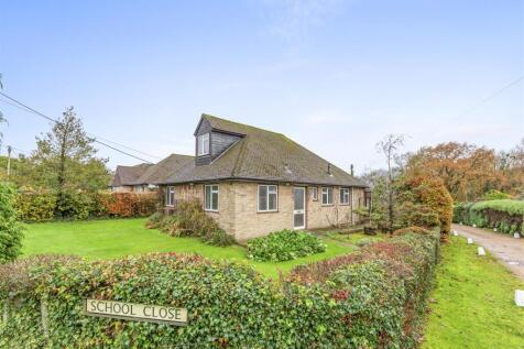 Merano, School Close, Cryers Hill HP15 6JX-15.jpg