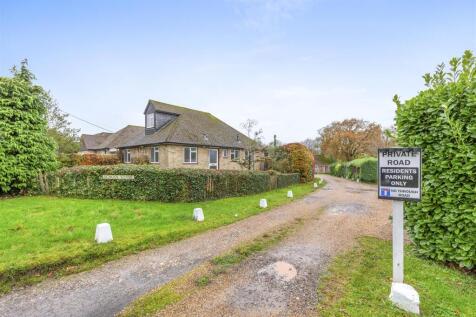 Merano, School Close, Cryers Hill HP15 6JX-14.jpg