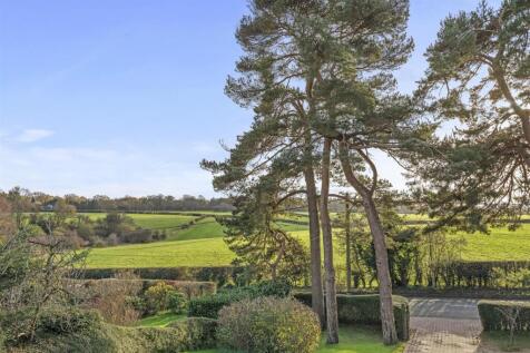 81 Sheepcote Dell Rd, HP15 6TL-8.jpg