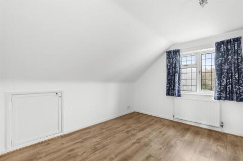 81 Sheepcote Dell Rd, HP15 6TL-1.jpg