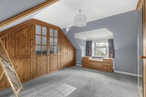 81 Sheepcote Dell Rd, HP15 6TL-4.jpg