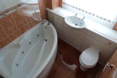 Upstairs Bathroom