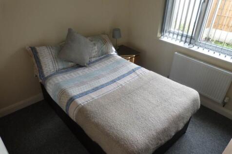 Bedroom 2 (25)