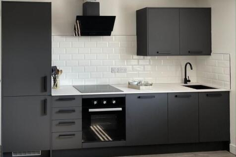 Apt 5 Treasury Kitch