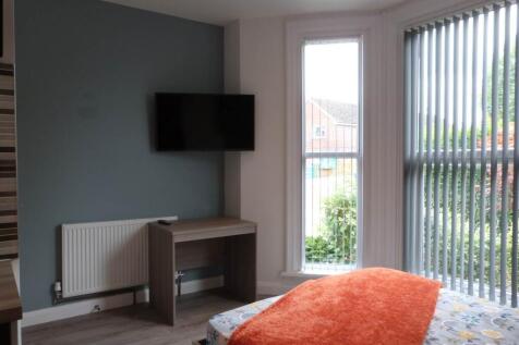 Bedroom studio 1 200